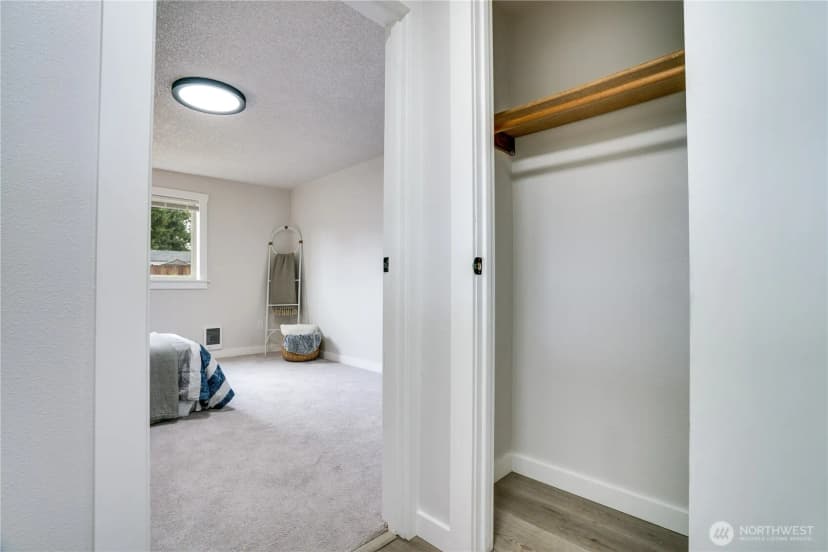 Property photo for 1720 Madison Avenue Nw, Olympia photo 20