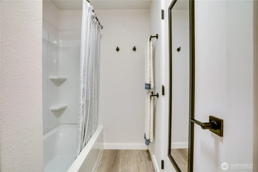 Property photo for 1720 Madison Avenue Nw, Olympia photo 23