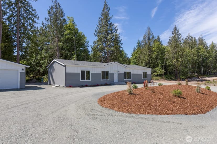 Property photo for 954 Monroe Road, Port Angeles
