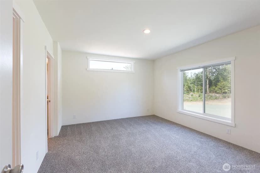Property photo for 954 Monroe Road, Port Angeles photo 12