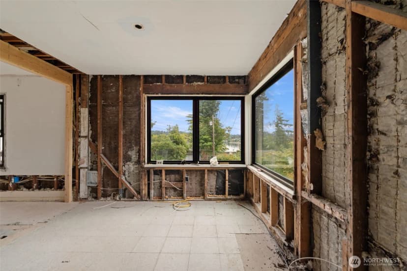 Property photo for 1953 Taft Avenue, Bremerton photo 24