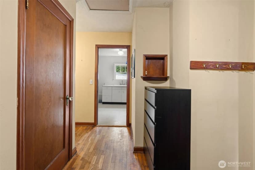 Property photo for 1953 Taft Avenue, Bremerton photo 12