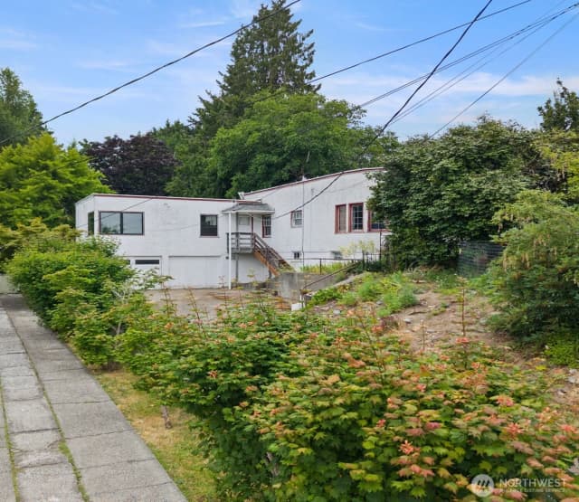 Property photo for 1953 Taft Avenue, Bremerton photo 2