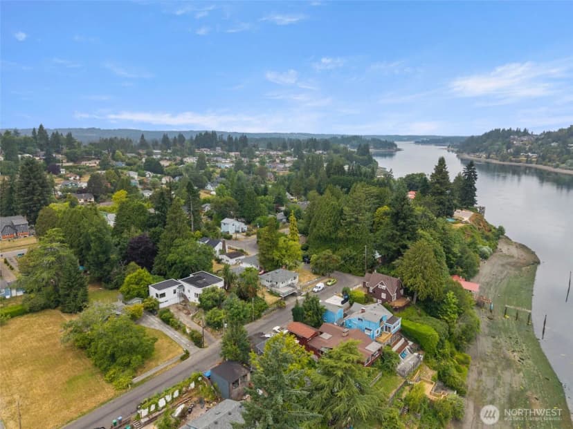Property photo for 1953 Taft Avenue, Bremerton photo 27
