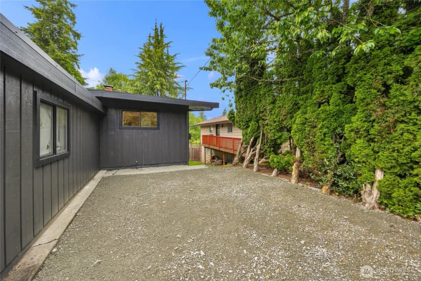 Property photo for 406 Center Place, Everett photo 26