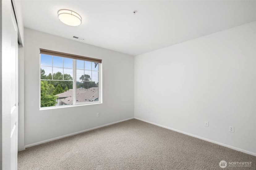 Property photo for 21270 40th Way S #35, Sea Tac photo 22