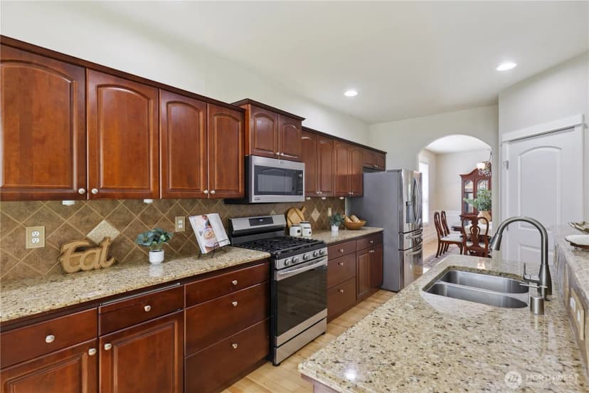 Property photo for 7130 Inlay Street Se, Lacey photo 5