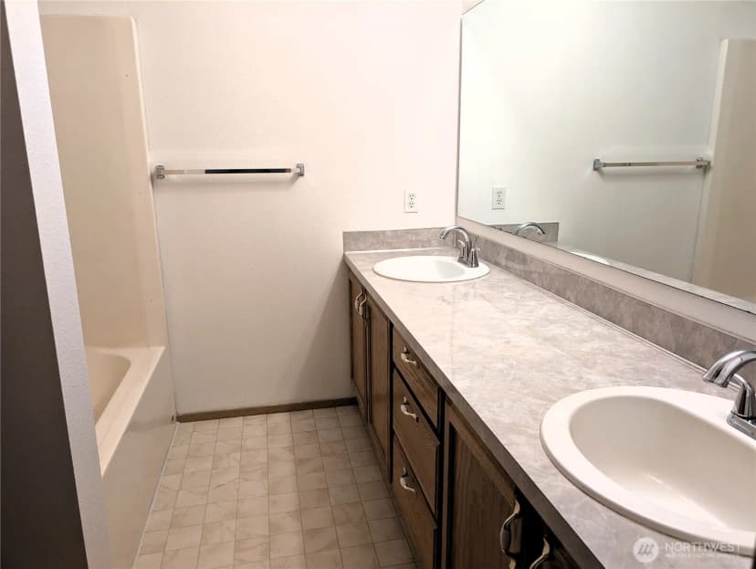 Property photo for 7120 242nd Street E, Graham photo 19