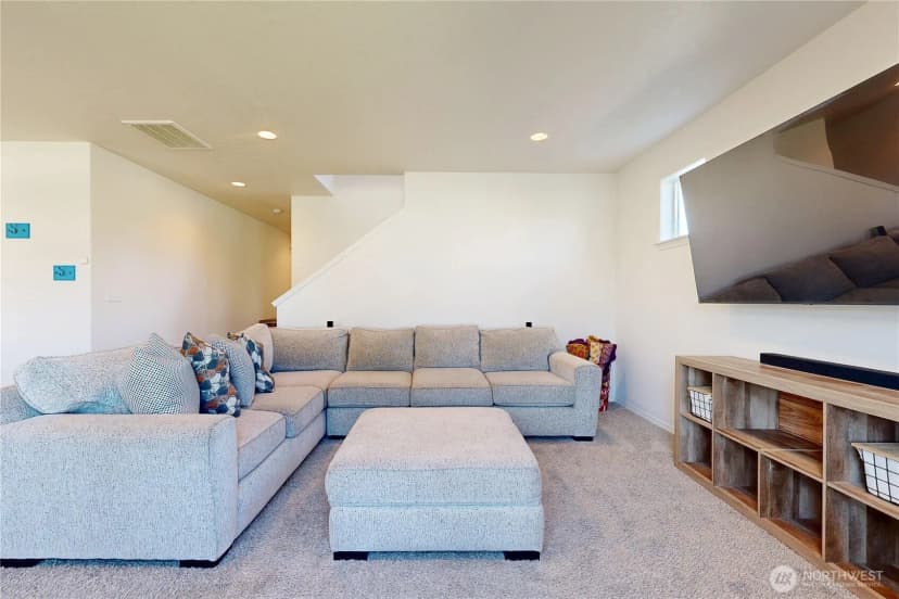 Property photo for 1110 Sw Virginia Street, College Place photo 15