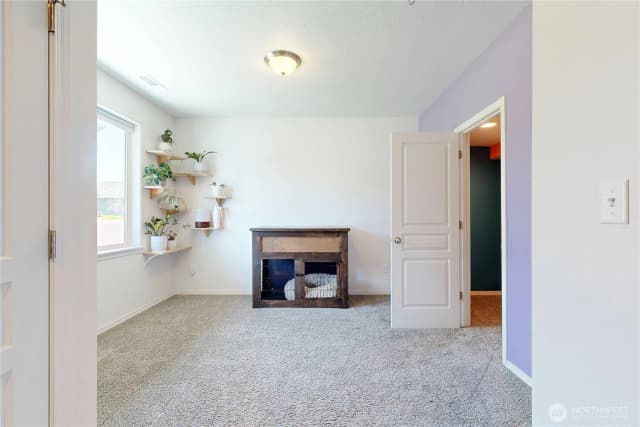 Property photo for 1110 Sw Virginia Street, College Place photo 3