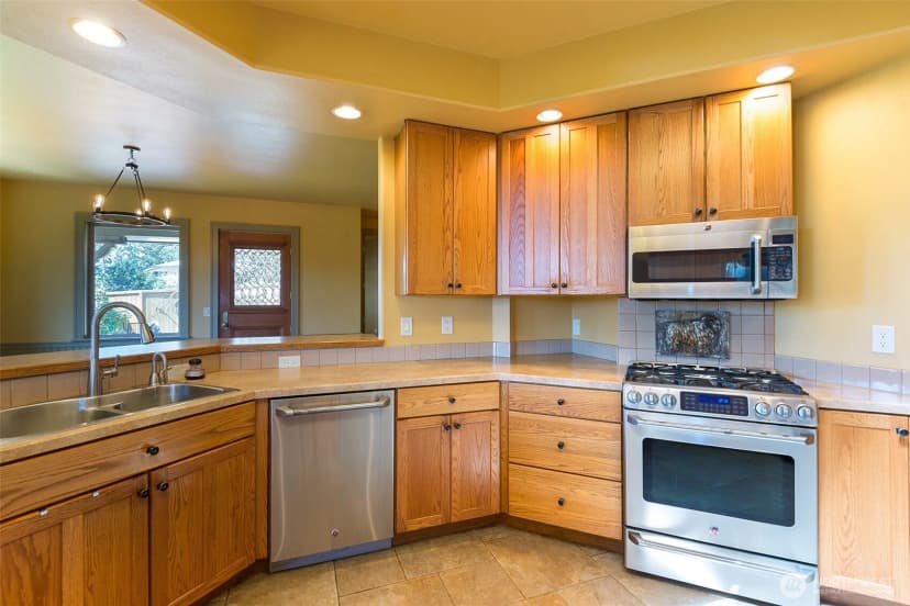 Property photo for 822 E Oak Street, Sequim photo 10
