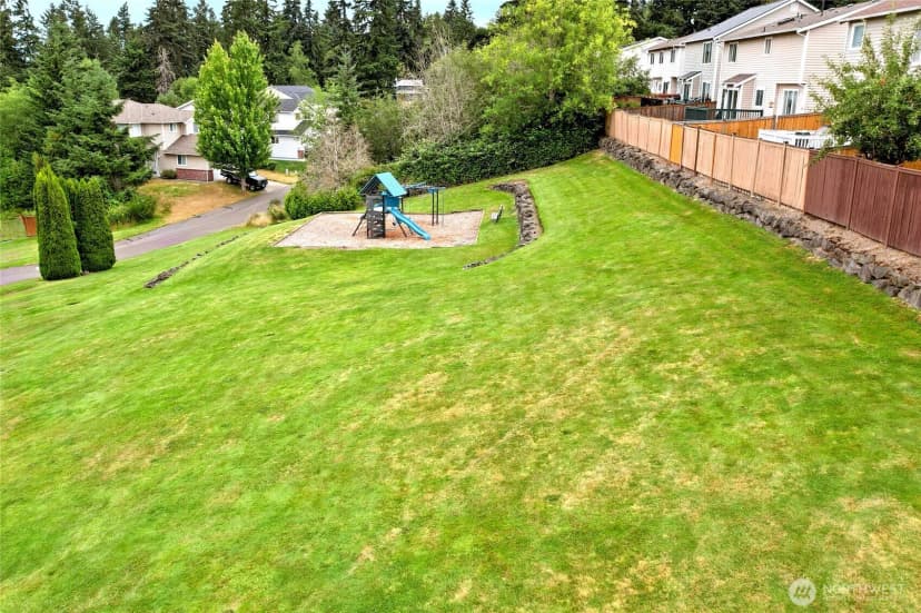 Property photo for 5775 Gateway Lane Ne, Bremerton photo 33