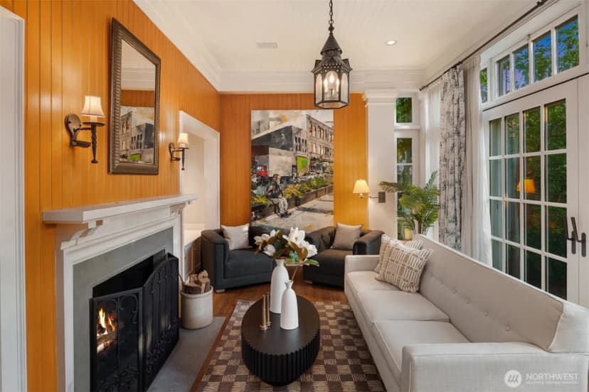 Property photo for 1617 Federal Avenue E, Seattle photo 11