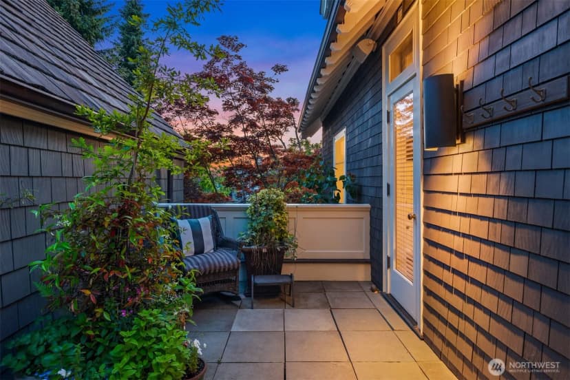 Property photo for 1617 Federal Avenue E, Seattle photo 25