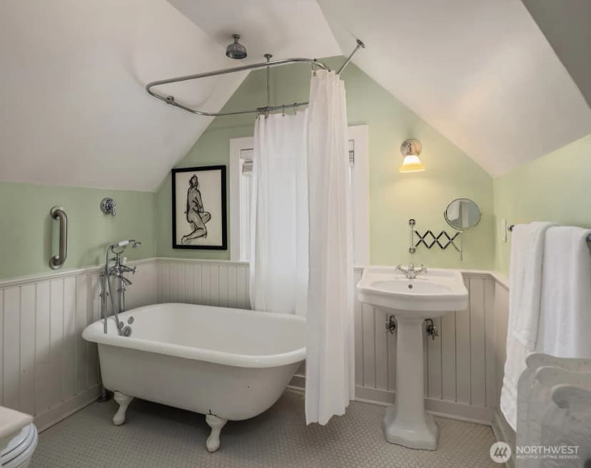 Property photo for 1617 Federal Avenue E, Seattle photo 21