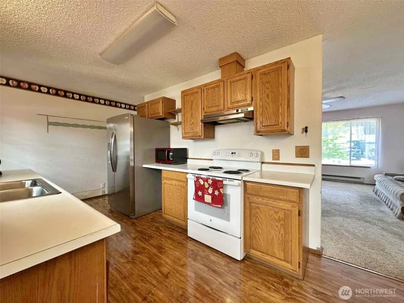 Property photo for 798 Division Avenue, Morton photo 11