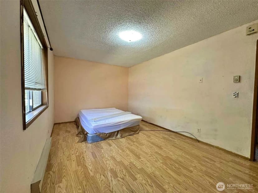 Property photo for 798 Division Avenue, Morton photo 15