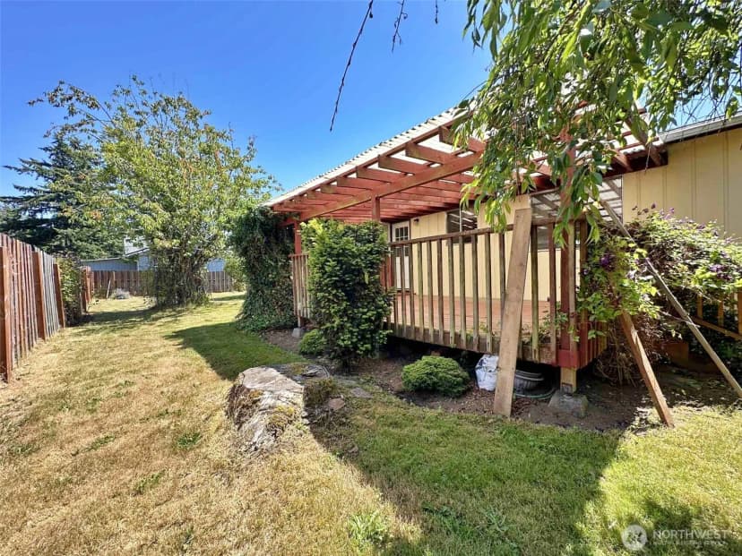 Property photo for 798 Division Avenue, Morton photo 6