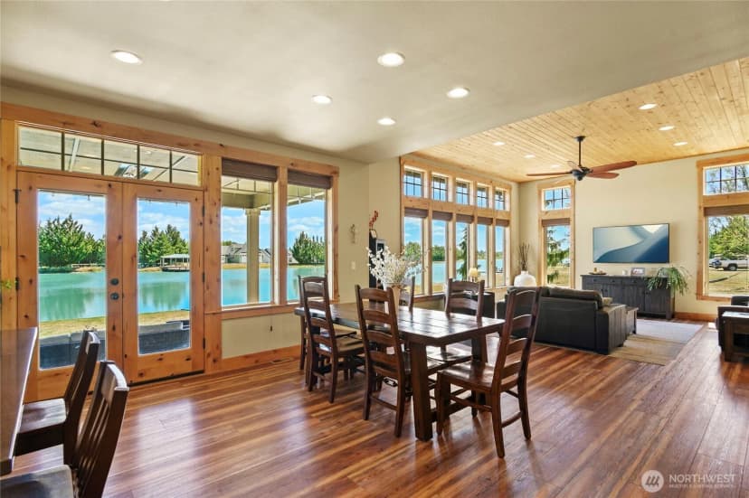 Property photo for 113 Shortline Drive, Winlock photo 10