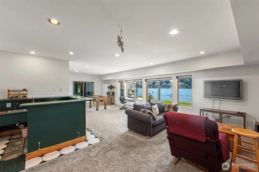 Property photo for 2516 214th Avenue E, Lake Tapps photo 19