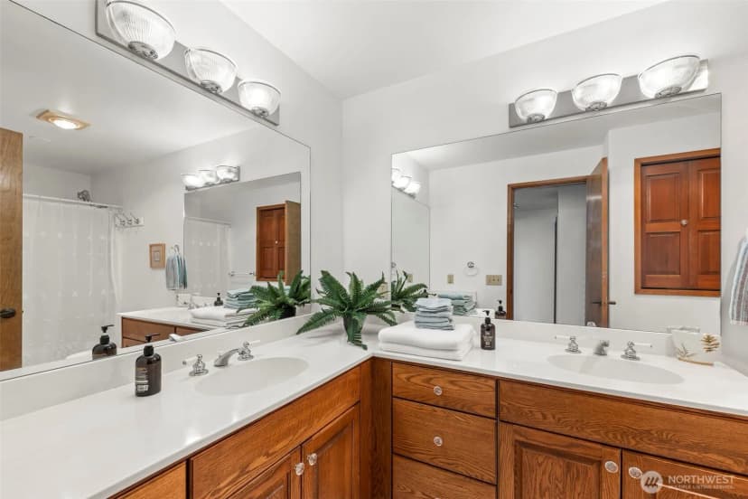 Property photo for 2516 214th Avenue E, Lake Tapps photo 16