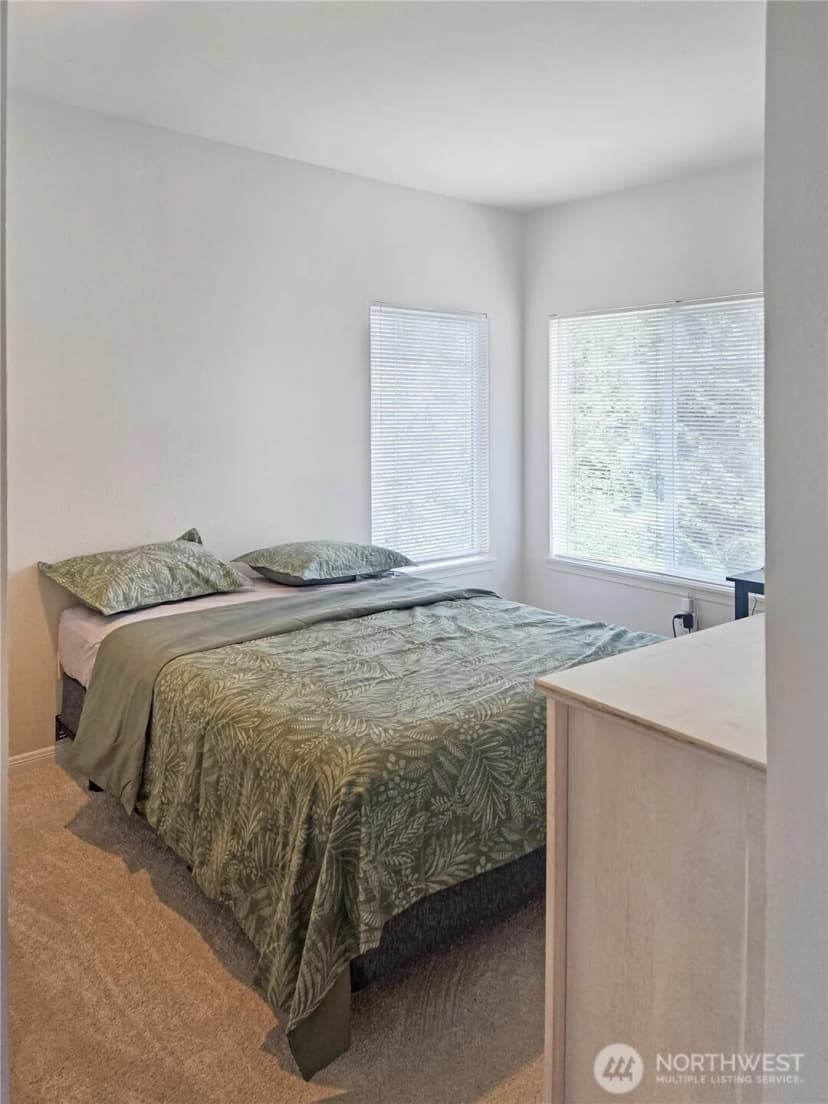 Property photo for 503 S 47th Street #11f, Renton photo 23
