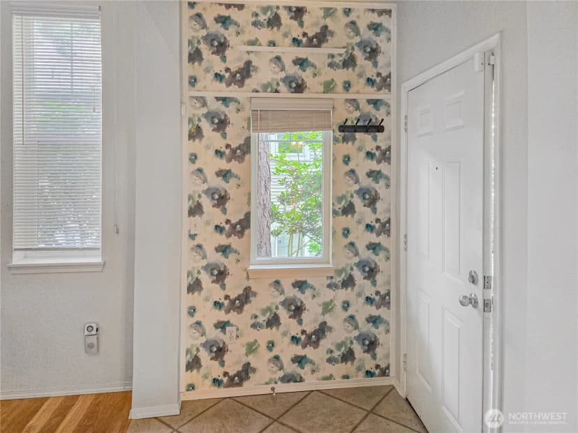 Property photo for 503 S 47th Street #11f, Renton photo 5