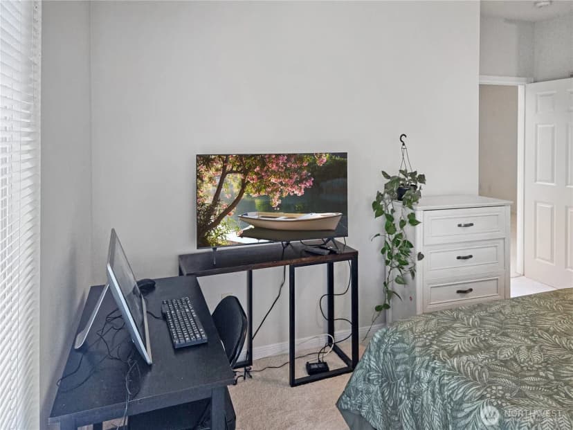 Property photo for 503 S 47th Street #11f, Renton photo 25