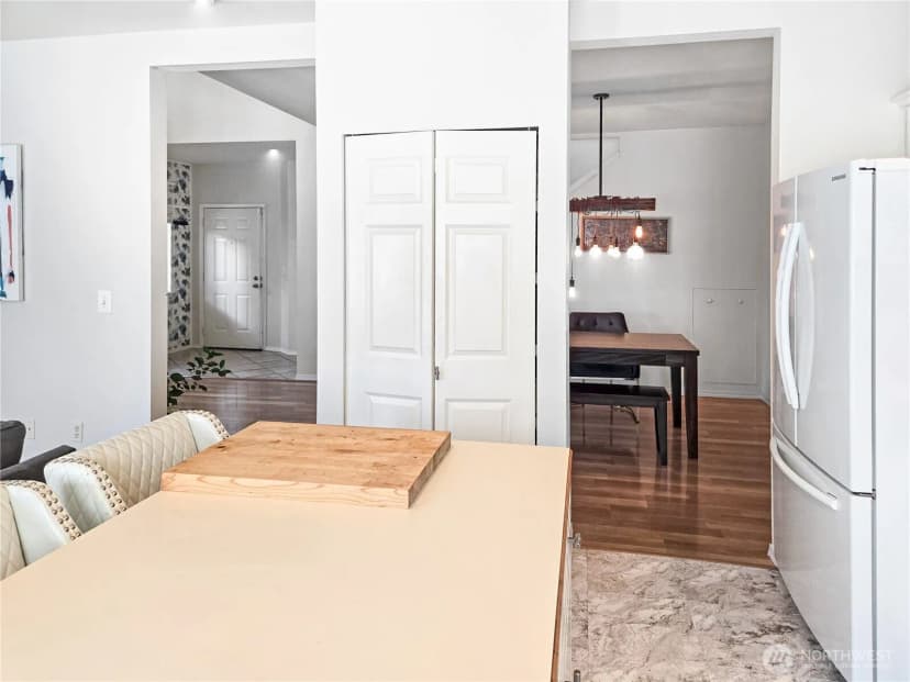 Property photo for 503 S 47th Street #11f, Renton photo 10