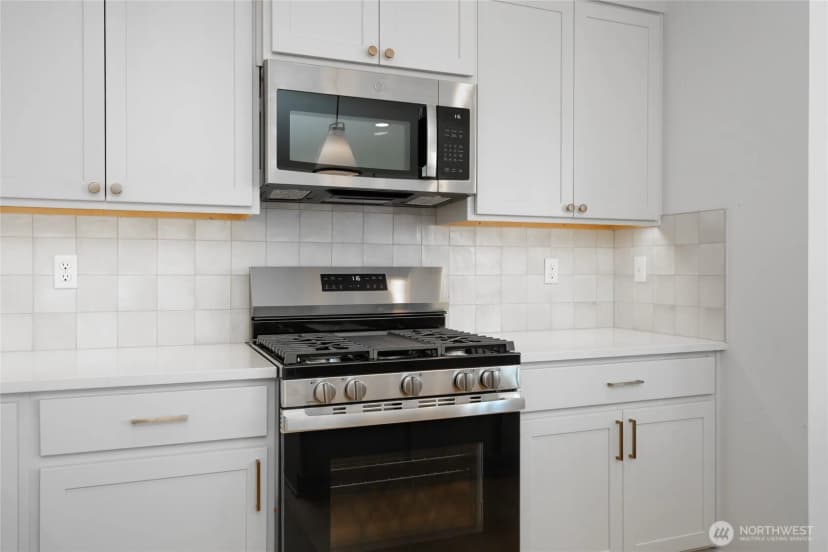 Property photo for 200 Kasia Place, Sedro Woolley photo 18