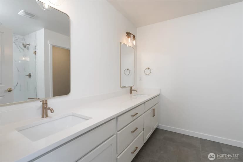 Property photo for 200 Kasia Place, Sedro Woolley photo 26