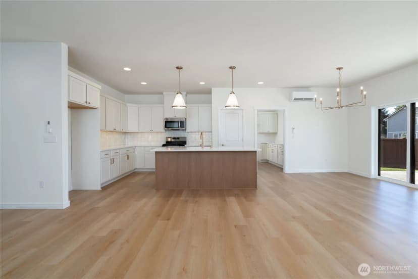Property photo for 200 Kasia Place, Sedro Woolley photo 13