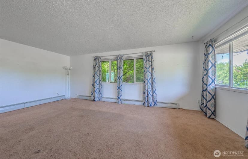 Property photo for 5735 Ne 8th Street, Renton photo 8