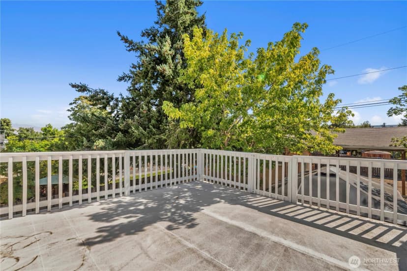 Property photo for 849 Kittitas Street, Wenatchee photo 14