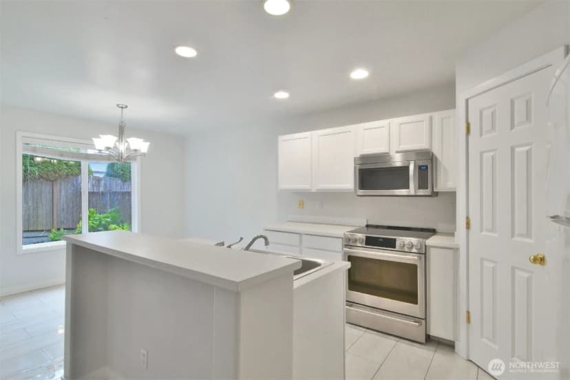 Property photo for 14908 40th Avenue W #a, Lynnwood photo 7