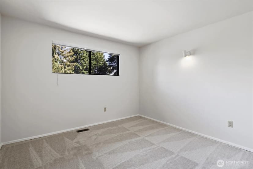 Property photo for 14905 Se 46th Place, Bellevue photo 20