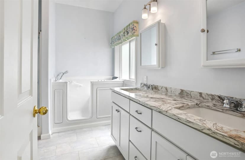 Property photo for 23701 9th Place W, Bothell photo 16