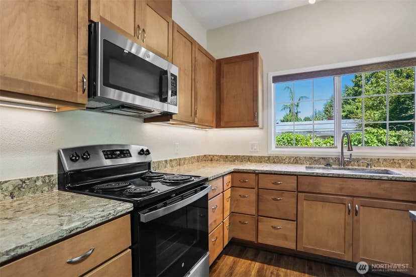 Property photo for 23701 9th Place W, Bothell photo 6