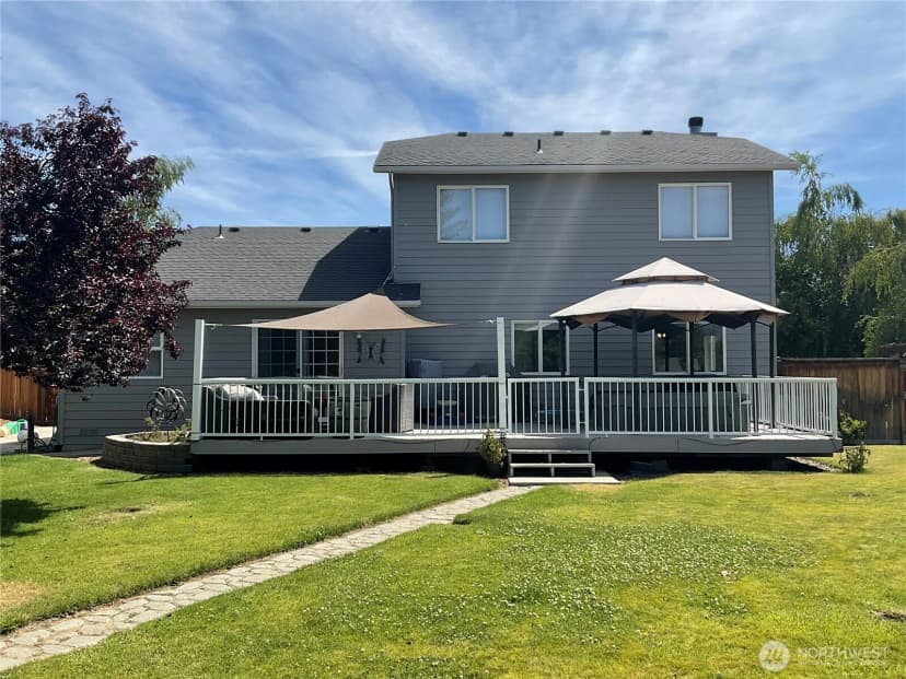 Property photo for 2403 Highland View Drive, East Wenatchee photo 8