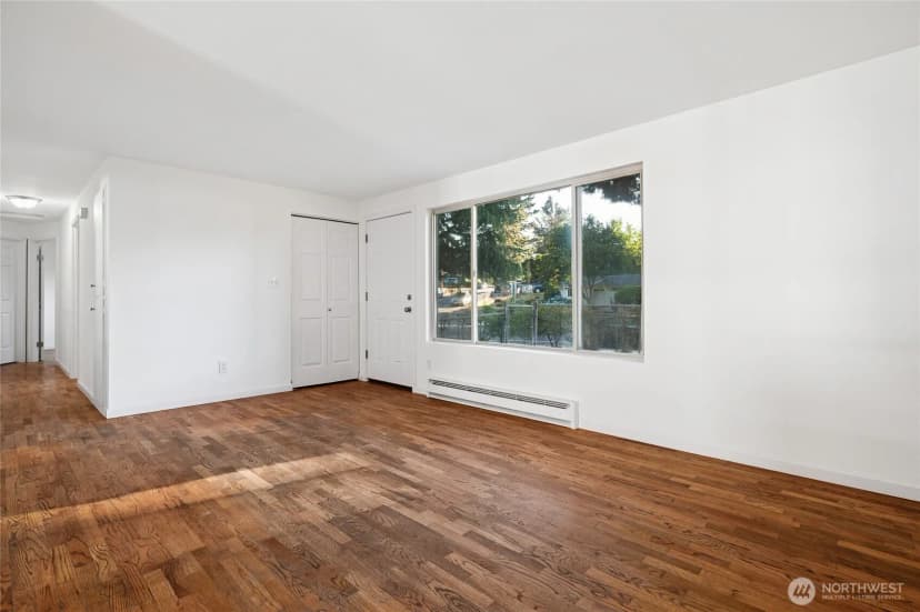 Property photo for 4803 221st Street Sw, Mountlake Terrace photo 7