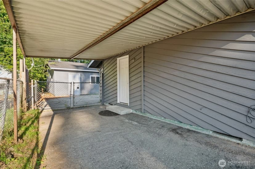 Property photo for 4803 221st Street Sw, Mountlake Terrace photo 29
