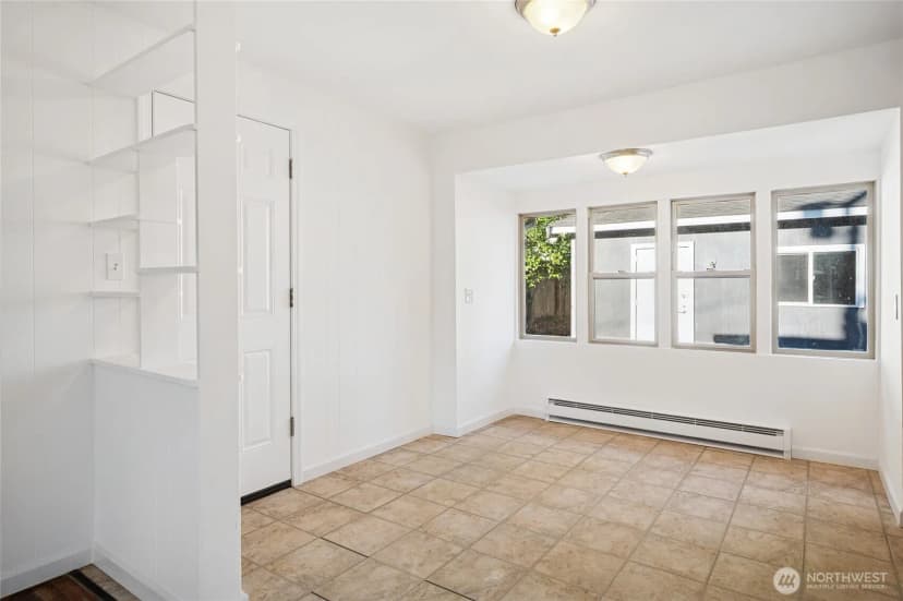 Property photo for 4803 221st Street Sw, Mountlake Terrace photo 10