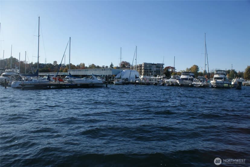 Property photo for 9050 Seward Park Avenue S #91, Seattle photo 13