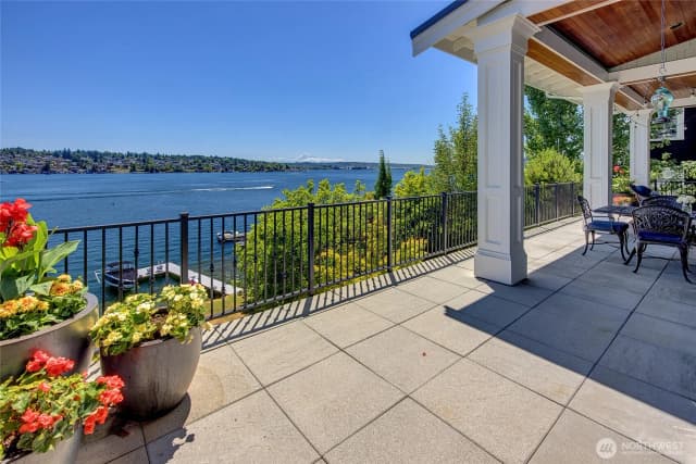 Property photo for 8066 Avalon Place, Mercer Island