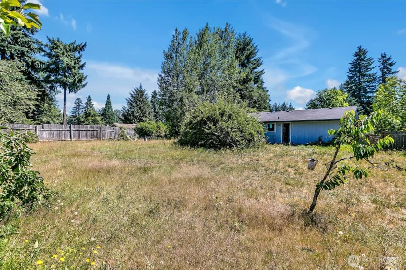Property photo for 15414 121st Avenue Ct E, Puyallup photo 14