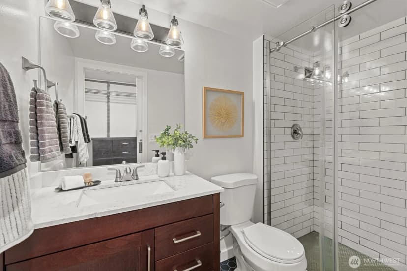 Property photo for 4545 Sand Point Way Ne #806, Seattle photo 17