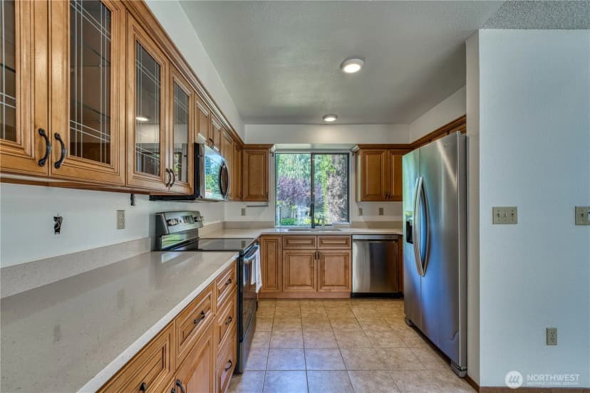 Property photo for 25432 213th Place Se #3, Maple Valley photo 4