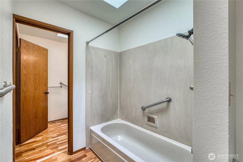 Property photo for 25432 213th Place Se #3, Maple Valley photo 16