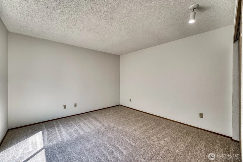 Property photo for 25432 213th Place Se #3, Maple Valley photo 20