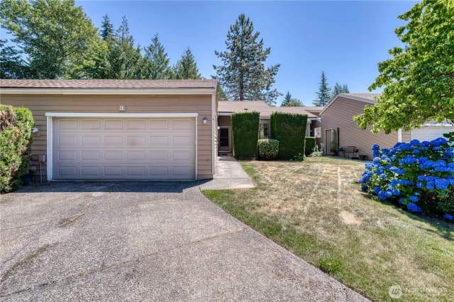 Property photo for 25432 213th Place Se #3, Maple Valley photo 2